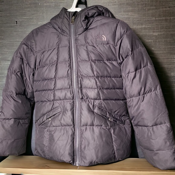 The North Face 550 Girl’s Black Hooded Down Fill Puffer Fleece Lined SZ 10/12 M- - Picture 1 of 13